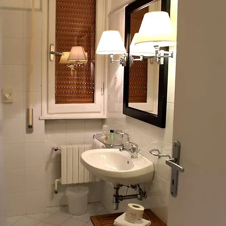 Alex Hotel 3*