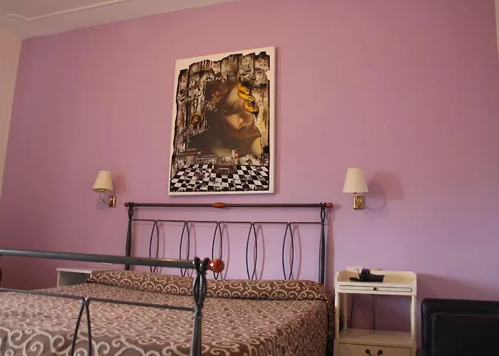 Hotel Alex